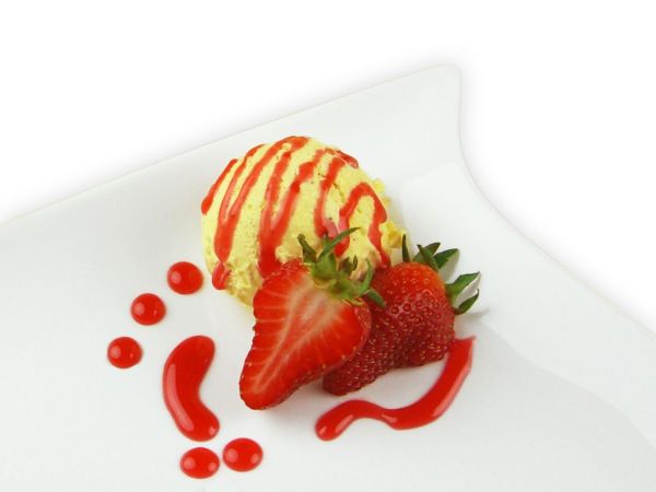 CM Basics Topping strawberry 250g