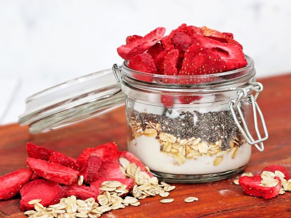 CM Basics Freeze-dried strawberry slices 5mm 500g