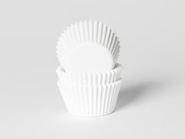 House of Marie mini muffin cups white 60 pieces