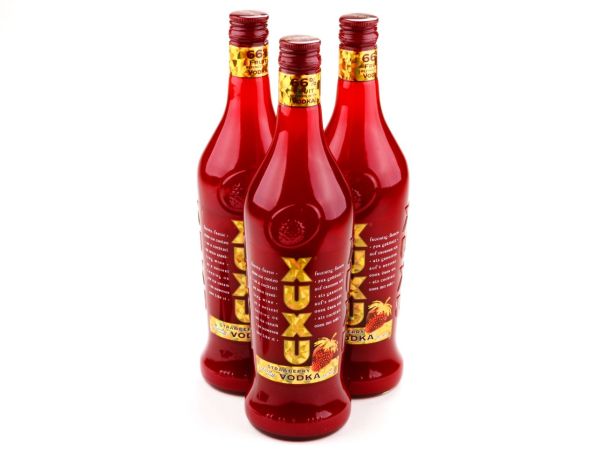 CM Basics Strawberry Limes 15% vol 50ml