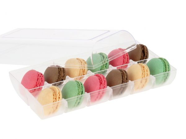 Macaron Half Shells 24pcs. colourful in 12er Verpackung transparent